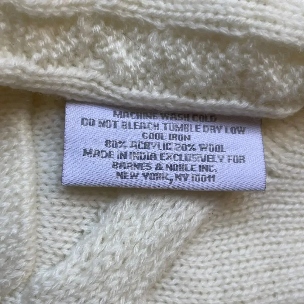 Punctuate Barnes & Noble Ivory Cable Knit Scarf Cozy Winter Wrap